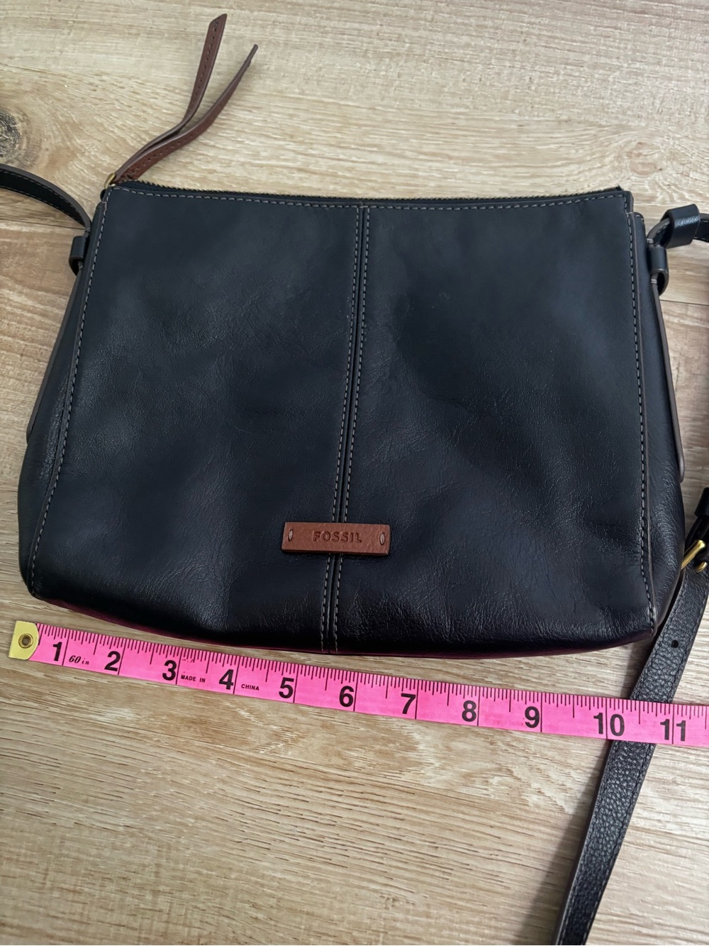 Fossil Black Leather Crossbody with Brown Logo Tab - Picture 9 of 10